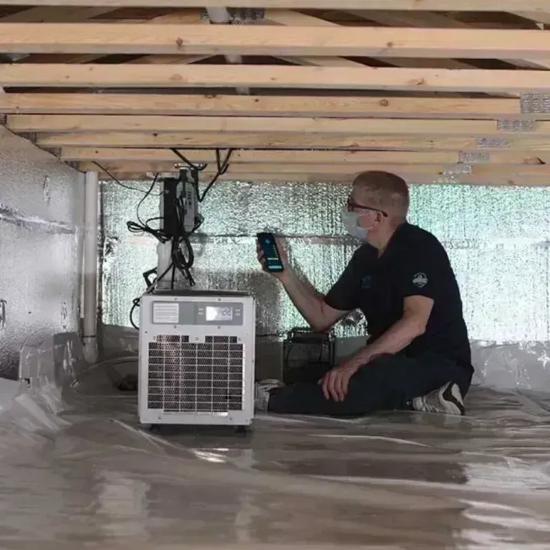 Crawl Space Water Removal Service in Twin Lakes, FL